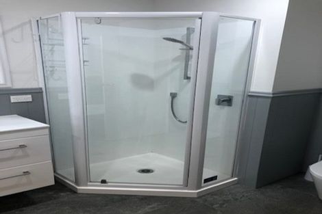 Photo of property in 1 Airey Place, Torbay, Auckland, 0630