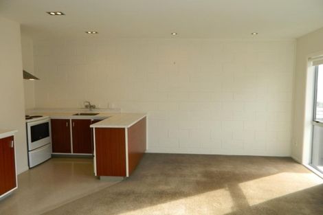 Photo of property in 3/18 Lambley Road, Titahi Bay, Porirua, 5022