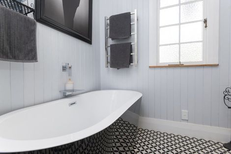 Photo of property in 165 Whitaker Street, Whataupoko, Gisborne, 4010