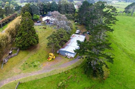 Photo of property in 285 Red Hills Road, Taupaki, Henderson, 0782