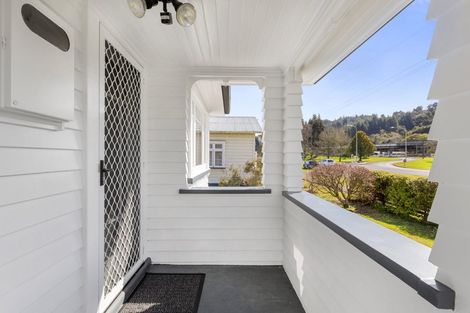 Photo of property in 57 Taupo Road, Taumarunui, 3920