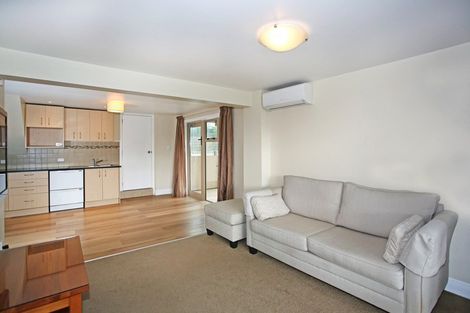 Photo of property in 10 Coulthard Terrace, Opaheke, Papakura, 2113
