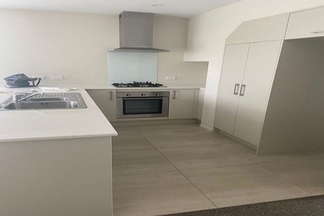 Photo of property in 33 Tribute Loop, Takanini, 2112