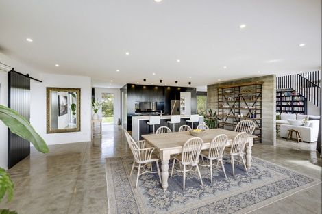 Photo of property in 1232 Taihape Road, Sherenden, Hastings, 4179