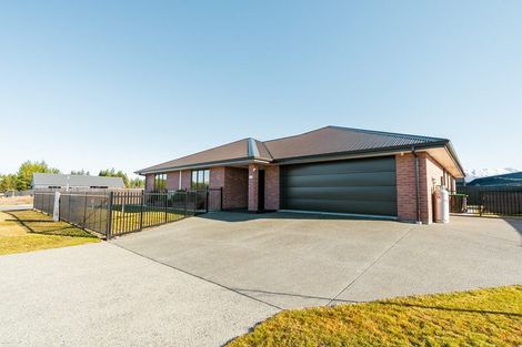 Photo of property in 8 Birch Hill Drive, Twizel, 7901