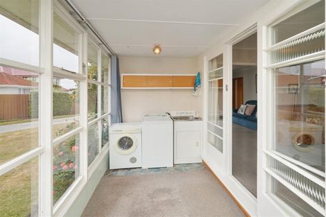 Photo of property in 25 Aileen Place, Upper Riccarton, Christchurch, 8041