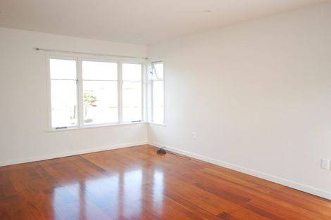 Photo of property in 13a Rogan Street, Mount Roskill, Auckland, 1041