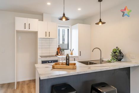 Photo of property in 43 Pipi Place, Levin, 5510