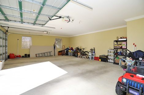 Photo of property in 44 Durham Street, Winton, 9720