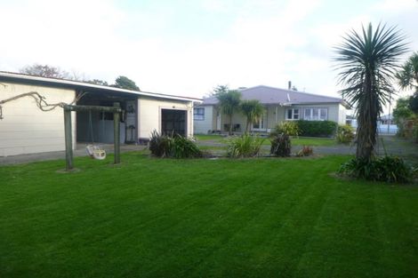 Photo of property in 135 Queen Street, Westport, 7825