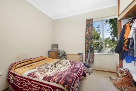 Photo of property in 16 Leeston And Lake Road, Leeston, 7632