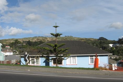 Photo of property in 182 Mungavin Avenue, Cannons Creek, Porirua, 5024