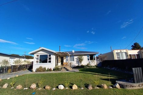 Photo of property in 3 Carlyle Street, Tuatapere, 9620