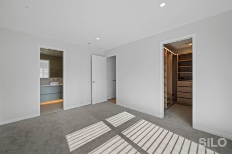 Photo of property in 35 Kikorangi Drive, Wainui, 0992