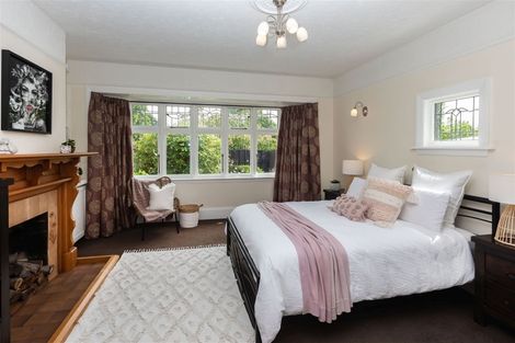 Photo of property in 30 Blighs Road, Strowan, Christchurch, 8052