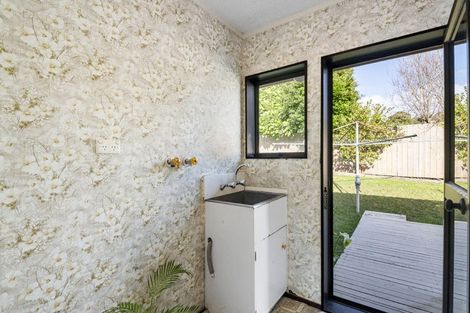 Photo of property in 4 Mosman Place, Chatswood, Auckland, 0626