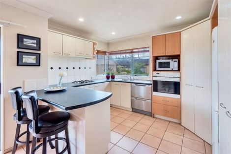 Photo of property in 11 Checkerberry Court, Henderson, Auckland, 0612