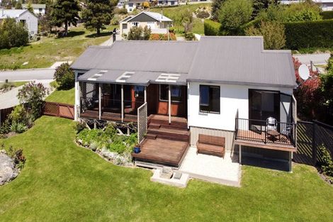 Photo of property in 3 Barbara Hay Street, Lake Tekapo, 7999