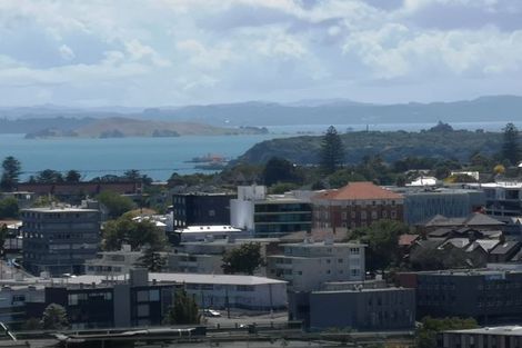 Photo of property in St Paul Apartments, 8b/4 Saint Paul Street, Auckland Central, Auckland, 1010