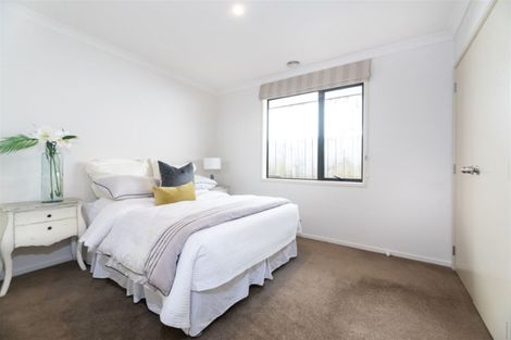 Photo of property in 35a Willerton Avenue, New Lynn, Auckland, 0600