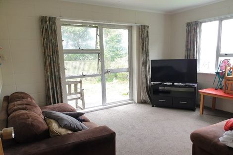 Photo of property in 37 Awatea Street, Ranui, Porirua, 5024