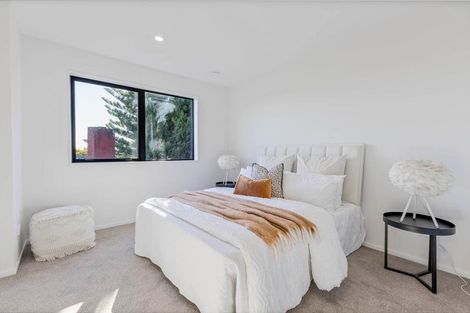 Photo of property in 44c Bruce Road, Glenfield, Auckland, 0629