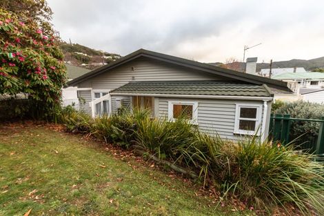 Photo of property in 3 Burrows Avenue, Karori, Wellington, 6012