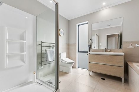 Photo of property in 24 Clark Road, Hobsonville, Auckland, 0616