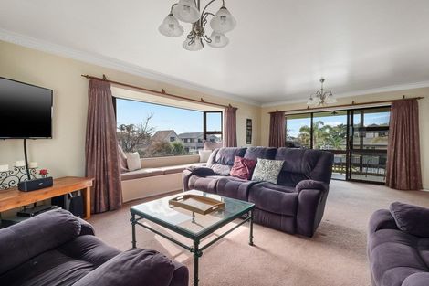 Photo of property in 94 Dickson Road, Papamoa Beach, Papamoa, 3118