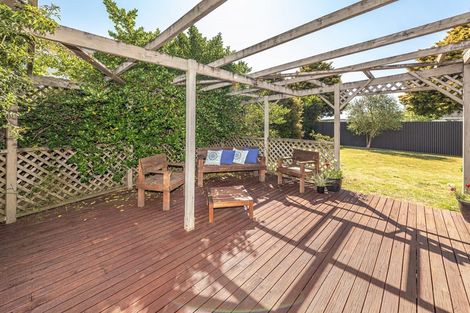 Photo of property in 11 Akepiro Place, Tawhero, Whanganui, 4501