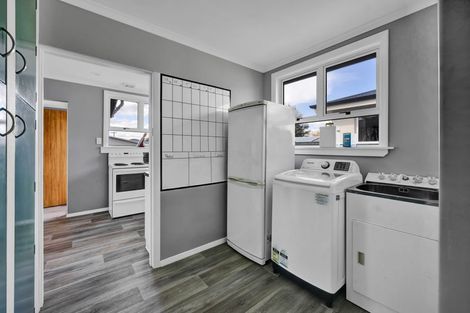 Photo of property in 48 Campbell Street, Hawera, 4610