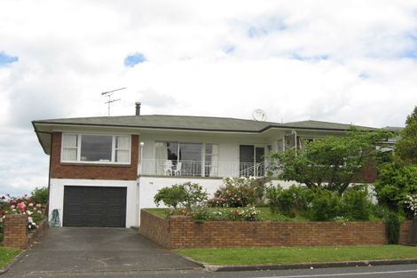 Photo of property in 1 Dalton Court, Pukekohe, 2120