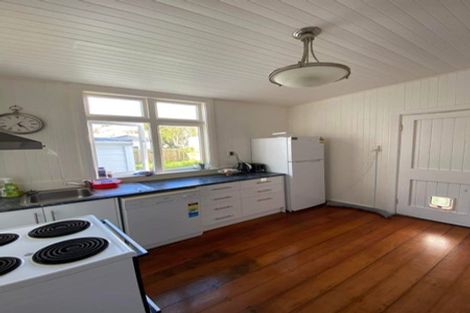 Photo of property in 5 Brown Street, Mount Cook, Wellington, 6021