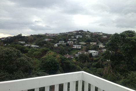 Photo of property in 6 Walker Avenue, Paremata, Porirua, 5026