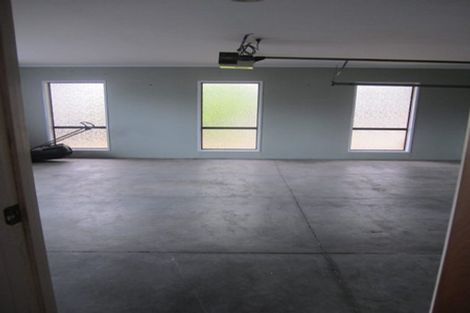 Photo of property in 11 Jutland Road, Pukekohe, 2120