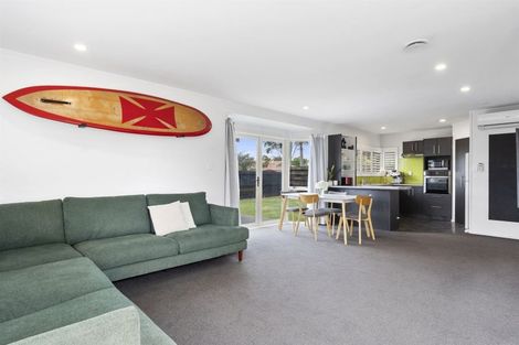 Photo of property in 36 Kane Road, Papamoa Beach, Papamoa, 3118