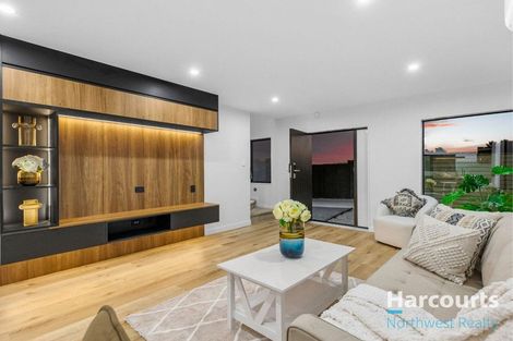 Photo of property in 56a Donovan Avenue, Massey, Auckland, 0614