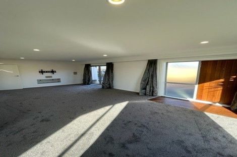 Photo of property in 9 Powell Crescent, Ilam, Christchurch, 8041