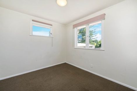 Photo of property in 39 Chorley Avenue, Massey, Auckland, 0614