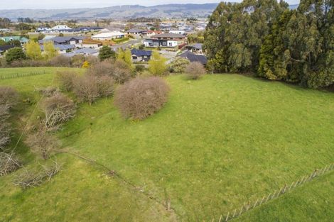 Photo of property in 27 Schnell Drive, Kelvin Grove, Palmerston North, 4414