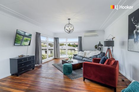 Photo of property in 43 Duckworth Street, Andersons Bay, Dunedin, 9013