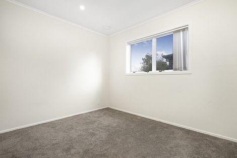 Photo of property in 4 Lincoln Road, Manurewa East, Auckland, 2102