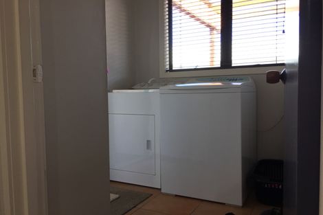 Photo of property in 47 Beach Road, Waihi Beach, 3611