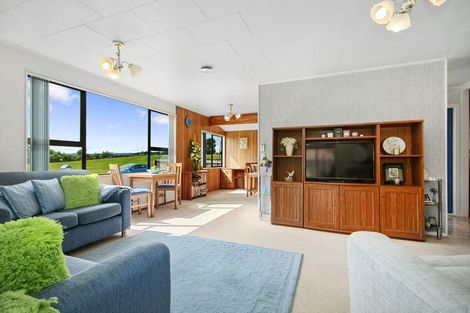 Photo of property in 10 Morning View, Titahi Bay, Porirua, 5022