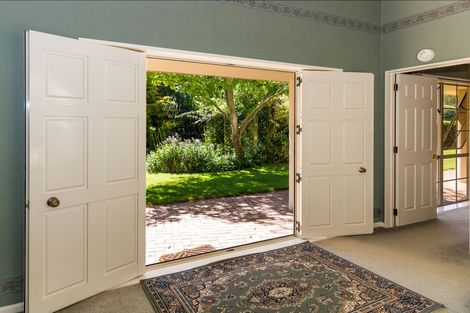 Photo of property in 29 Kenrigg Road East, Kinloch, Taupo, 3377