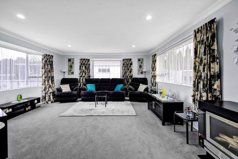 Photo of property in 104 Pembroke Road, Pembroke, Stratford, 4332