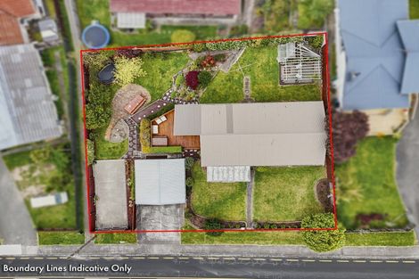 Photo of property in 22 Gray Avenue, Paraparaumu Beach, Paraparaumu, 5032