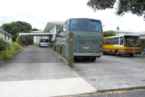 Photo of property in 26 Sullivan Avenue, Mangere Bridge, Auckland, 2022