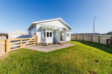 Photo of property in 73 James Line, Kelvin Grove, Palmerston North, 4414