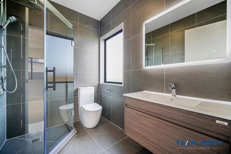 Photo of property in 81 Clarks Beach Road, Clarks Beach, 2122